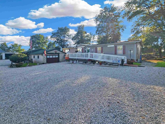 1015 W 4th Street, Bicknell, IN 47512