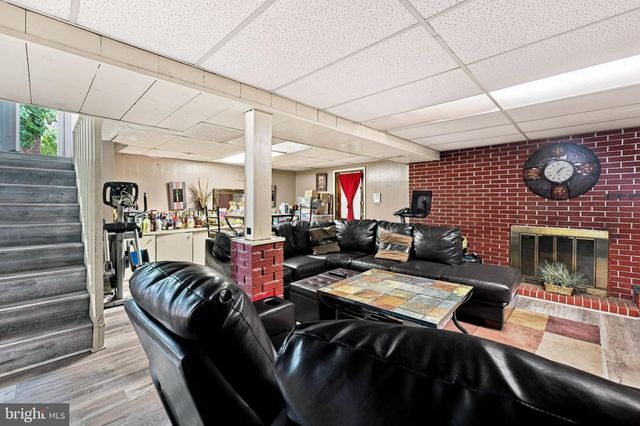 2903 KINGSWAY RD, Fort Washington, MD 20744