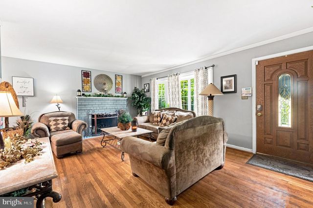 2903 KINGSWAY RD, Fort Washington, MD 20744