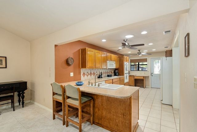 2103 Wildwood Way, Tool, TX 75143
