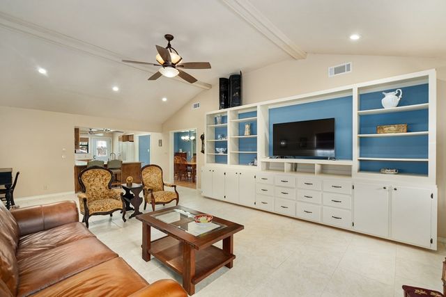 2103 Wildwood Way, Tool, TX 75143