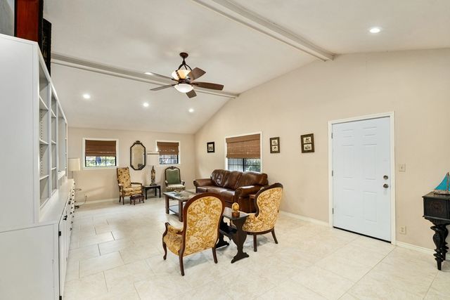 2103 Wildwood Way, Tool, TX 75143