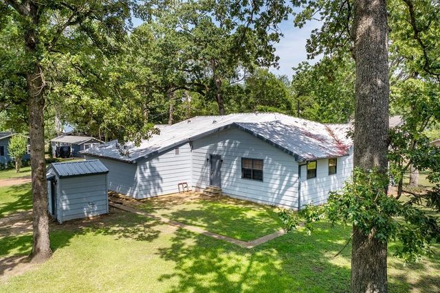 2103 Wildwood Way, Tool, TX 75143