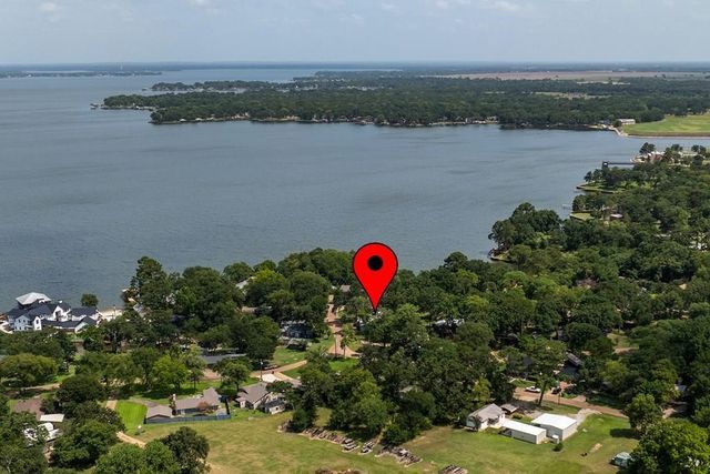 2103 Wildwood Way, Tool, TX 75143