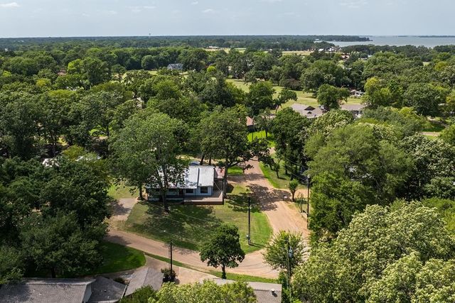2103 Wildwood Way, Tool, TX 75143