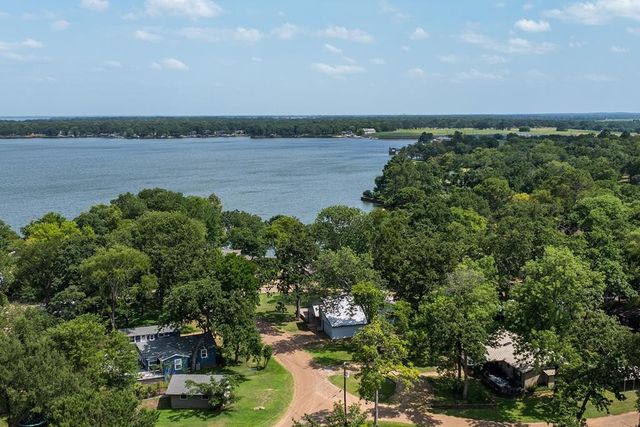 2103 Wildwood Way, Tool, TX 75143