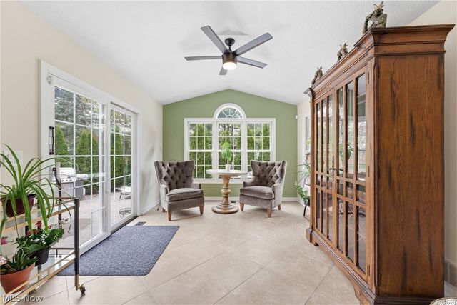 2287 McGinty Road NW, North Canton, OH 44720