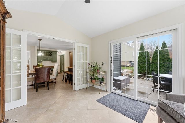 2287 McGinty Road NW, North Canton, OH 44720