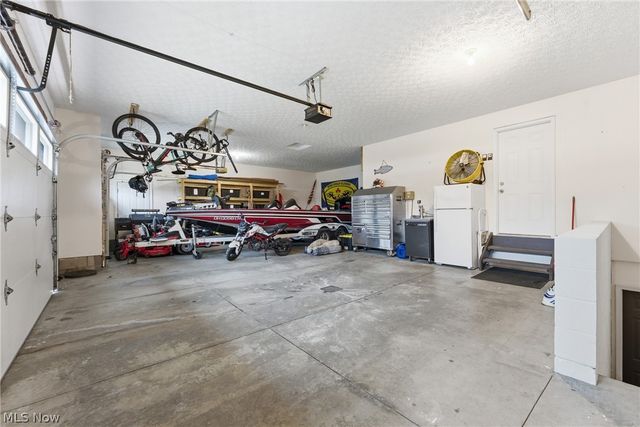 2287 McGinty Road NW, North Canton, OH 44720