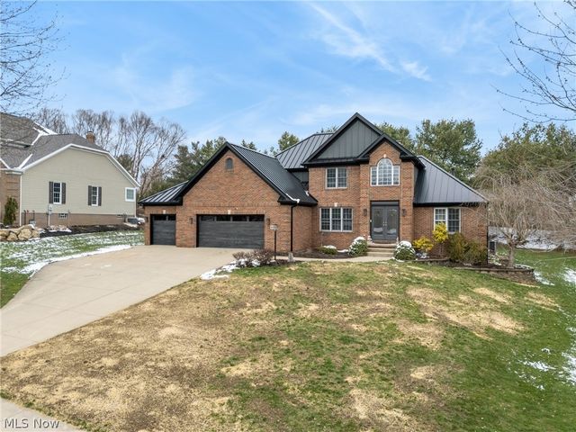 2287 McGinty Road NW, North Canton, OH 44720