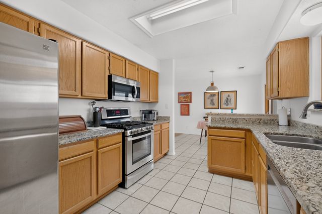 13 Domingo Road, Santa Fe, NM 87508
