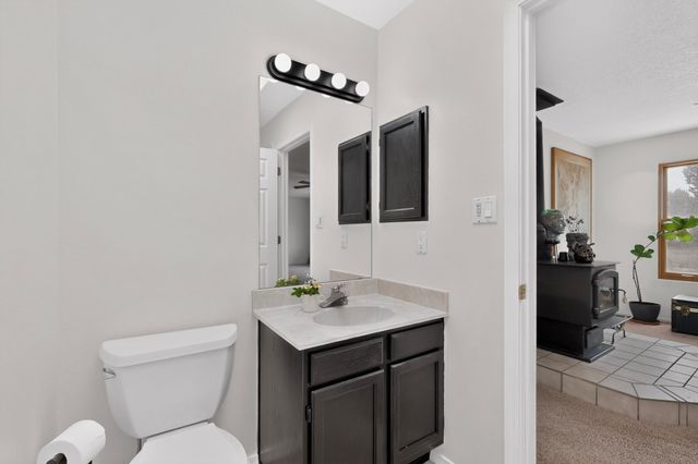 13 Domingo Road, Santa Fe, NM 87508