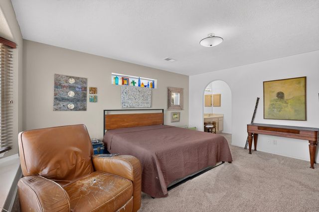 13 Domingo Road, Santa Fe, NM 87508
