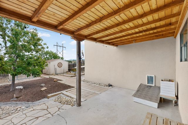 13 Domingo Road, Santa Fe, NM 87508