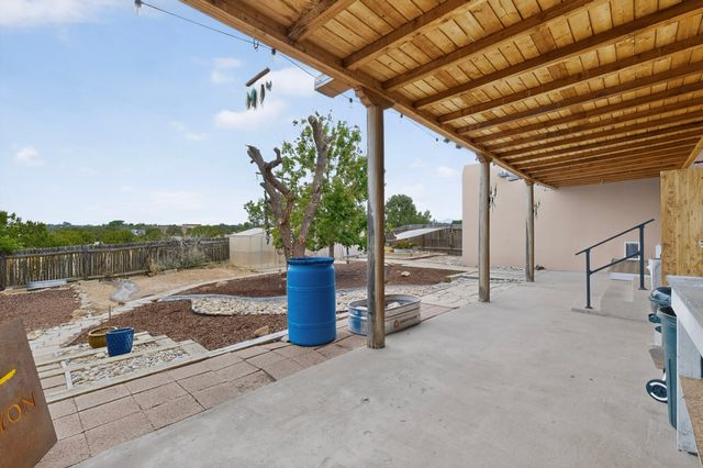 13 Domingo Road, Santa Fe, NM 87508