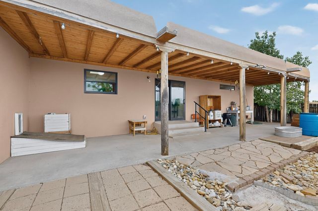 13 Domingo Road, Santa Fe, NM 87508