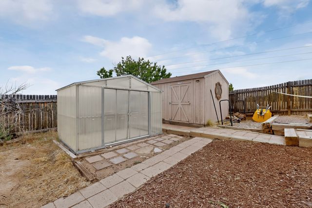 13 Domingo Road, Santa Fe, NM 87508