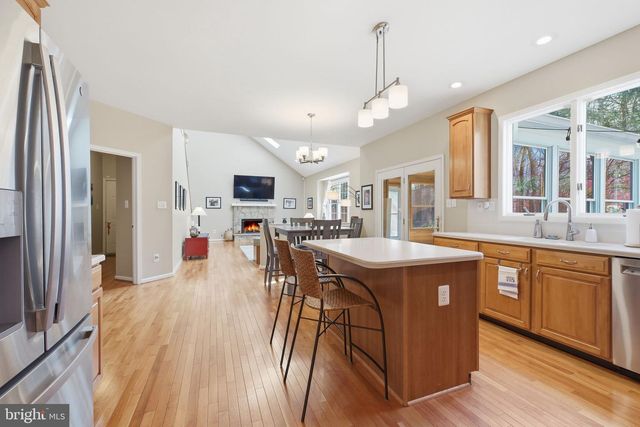 1504 JUDD CT, Herndon, VA 20170