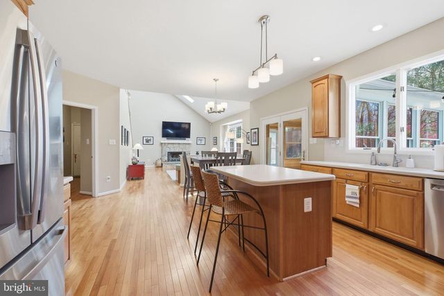 1504 JUDD CT, Herndon, VA 20170