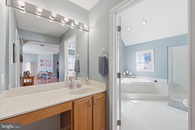 1504 JUDD CT, Herndon, VA 20170