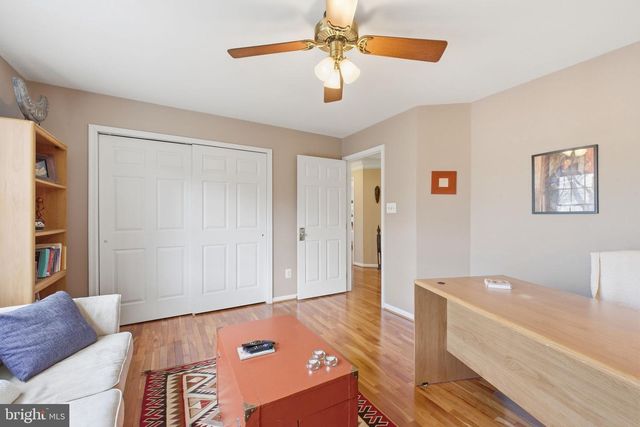 1504 JUDD CT, Herndon, VA 20170