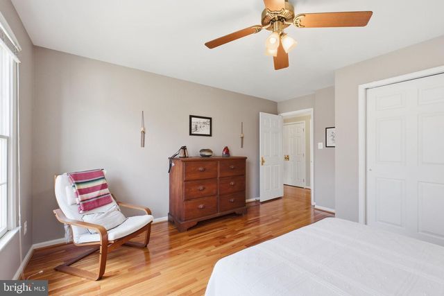 1504 JUDD CT, Herndon, VA 20170