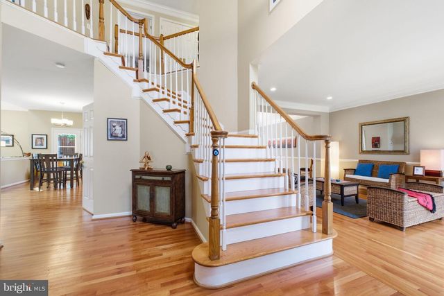 1504 JUDD CT, Herndon, VA 20170