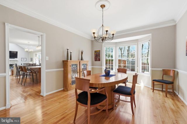 1504 JUDD CT, Herndon, VA 20170