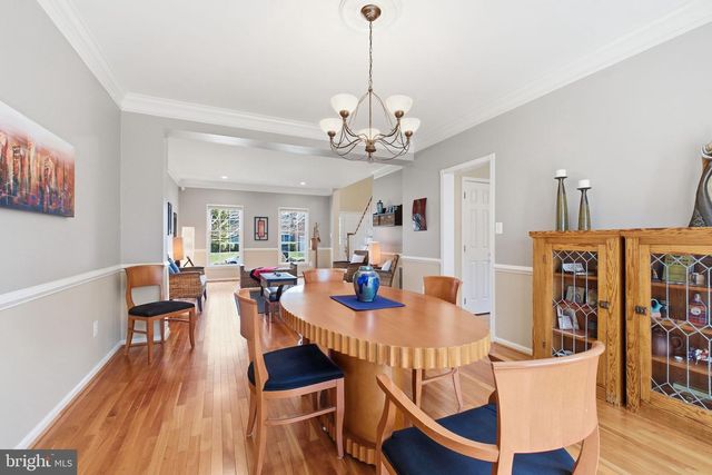 1504 JUDD CT, Herndon, VA 20170