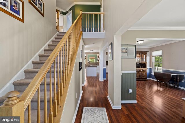 5 ELSWORTH DR, Sicklerville, NJ 08081
