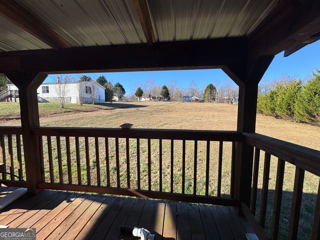 196 Westmoreland Meadows Drive, Cleveland, GA 30528