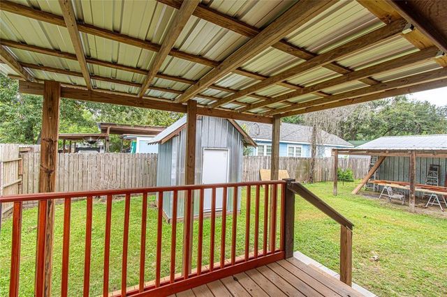 5010 Elm Street, Seabrook, TX 77586