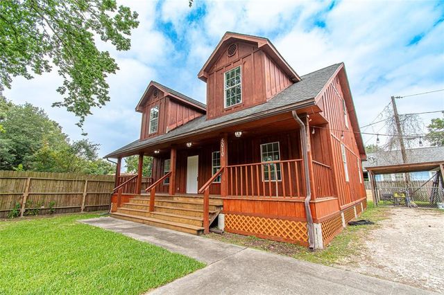 5010 Elm Street, Seabrook, TX 77586