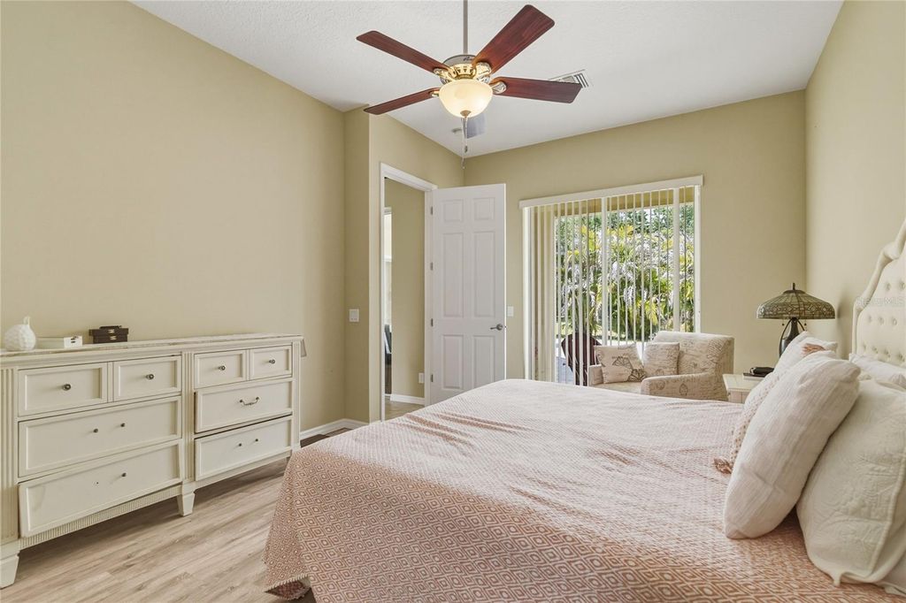 Image 18 of property listing at 13502 22ND COURT E, Parrish, FL 34219