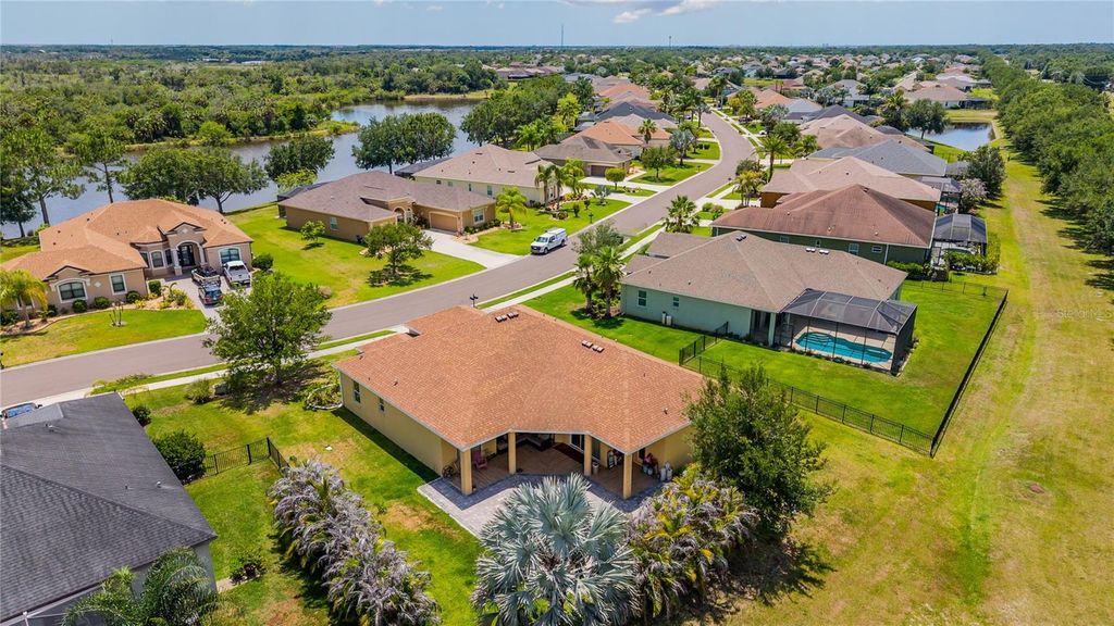 Image 34 of property listing at 13502 22ND COURT E, Parrish, FL 34219