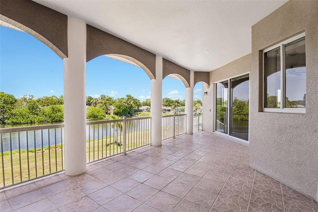 8335 CHEYENNE DRIVE, Seminole, FL 33777