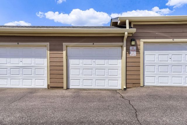7440 S Blackhawk Street 202, Englewood, CO 80112