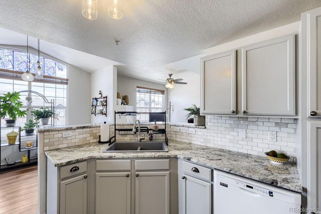 7440 S Blackhawk Street 202, Englewood, CO 80112
