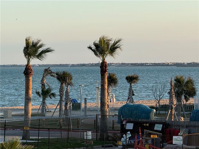 3938 Surfside Blvd 1124, Corpus Christi, TX 78402
