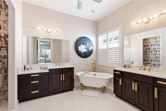 6631 Monterey PT, Naples, FL 34105