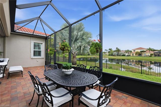 6631 Monterey PT, Naples, FL 34105