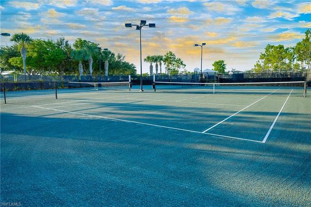 6631 Monterey PT, Naples, FL 34105