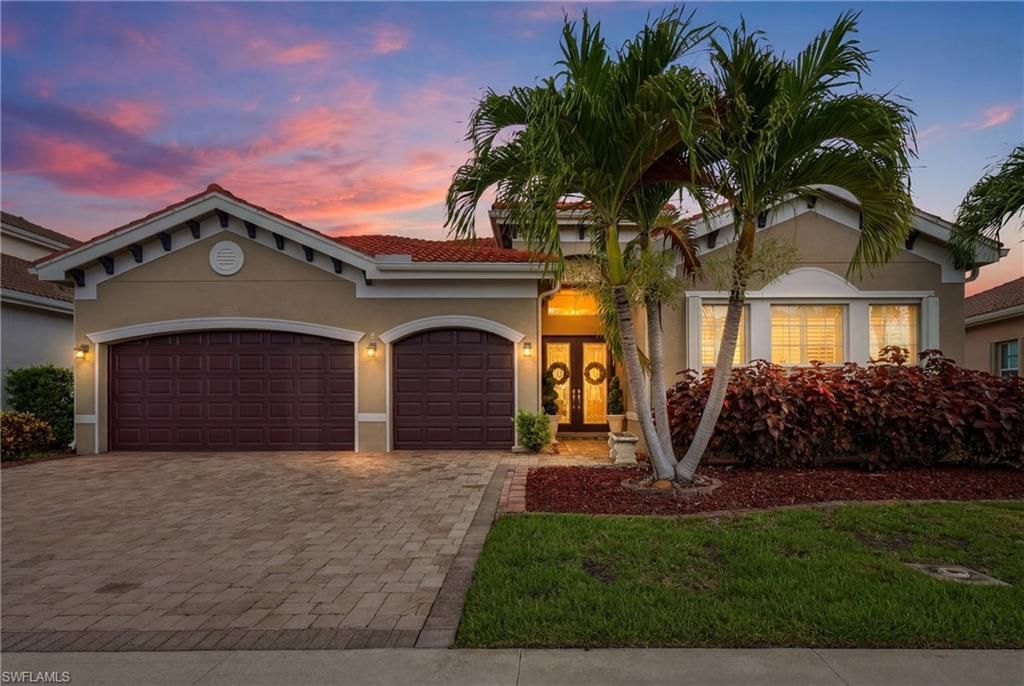 6631 Monterey PT, Naples, FL 34105
