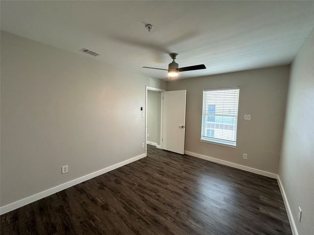 5408 Reiger Avenue 303, Dallas, TX 75214