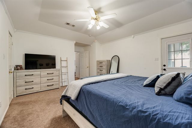 104 Bent Creek Court, Waxahachie, TX 75165