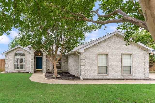 104 Bent Creek Court, Waxahachie, TX 75165