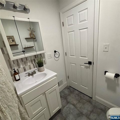 43 Bragaw Avenue Floor 1, Newark, NJ 07112