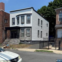 43 Bragaw Avenue Floor 1, Newark, NJ 07112
