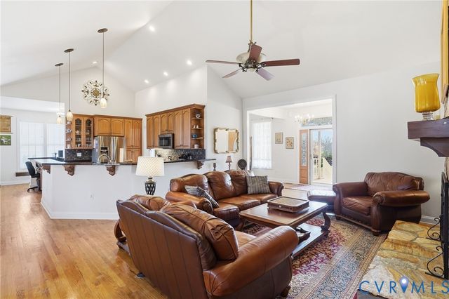 25 Tara Woods Dr, Bumpass, VA 23024