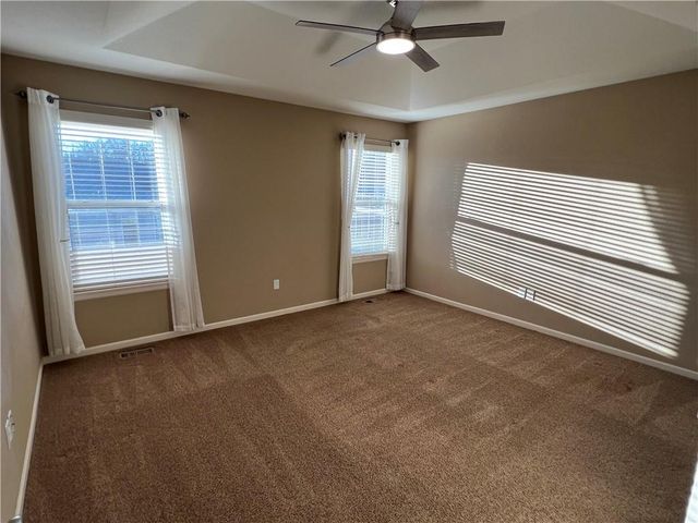 109 NW 90th Place, Kansas City, MO 64155